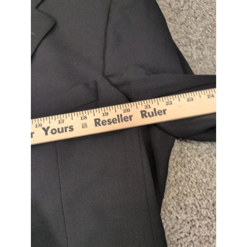 Ermenegildo Zegna Soft Black Wool 3-Button Blazer Sport Coat Made in Switzerland